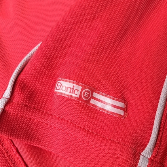 Etoníc sports shorts for women red sizes M passion red - Picture 6 of 9